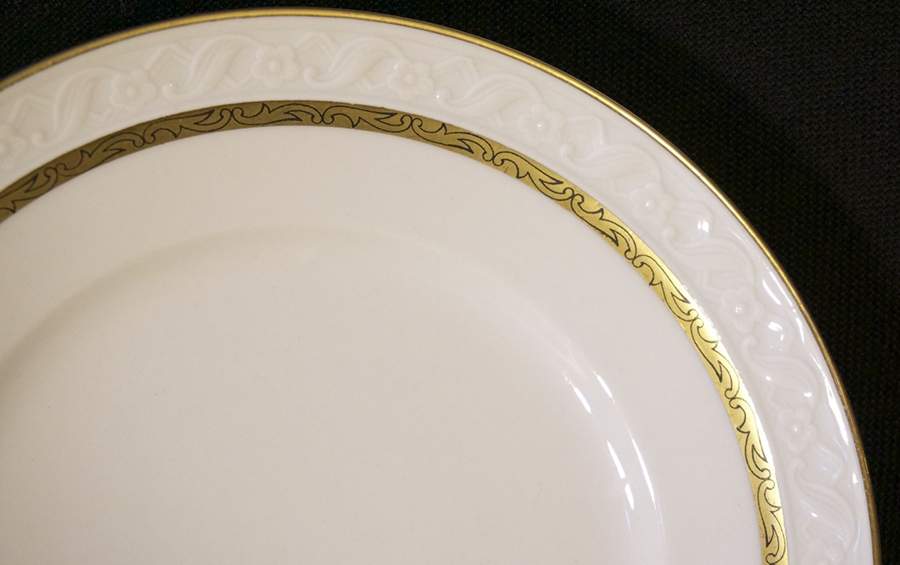JOE90 Dinner Plate by Johann Seltmann-1