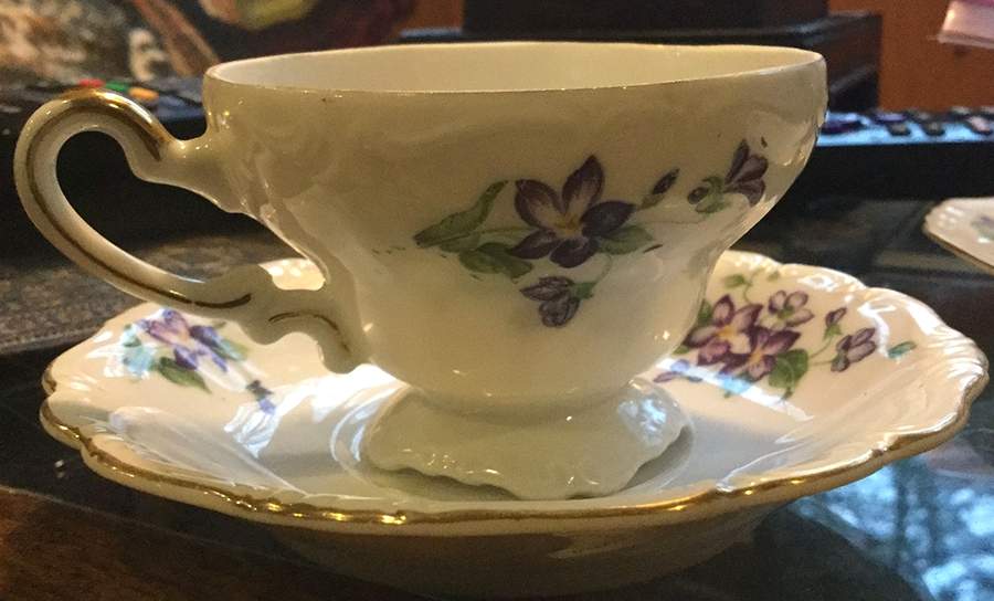 JAP1340 Footed Cup & Saucer Set by Japan-1