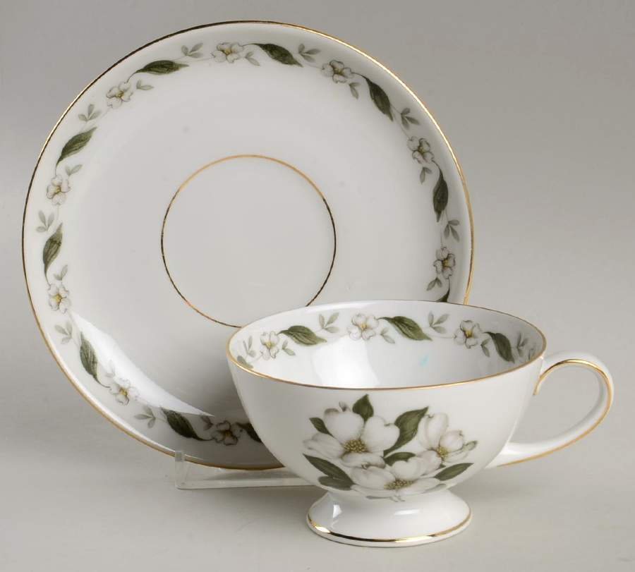 JAE294 Footed Cup & Saucer Set by Jaeger-1