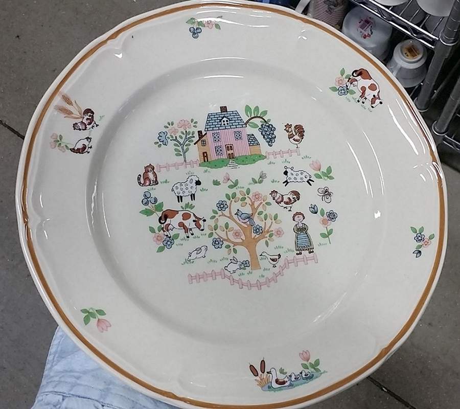 JAP1349 Dinner Plate by Japan-1