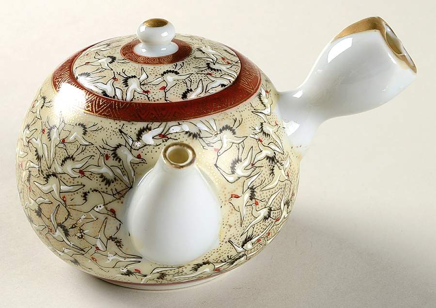Thousand Cranes Individual Teapot & Lid by Kutani-1