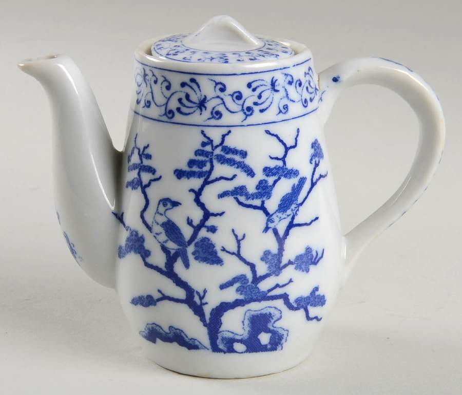 JAP1356 Child's Coffee Pot & Lid by Japan-1