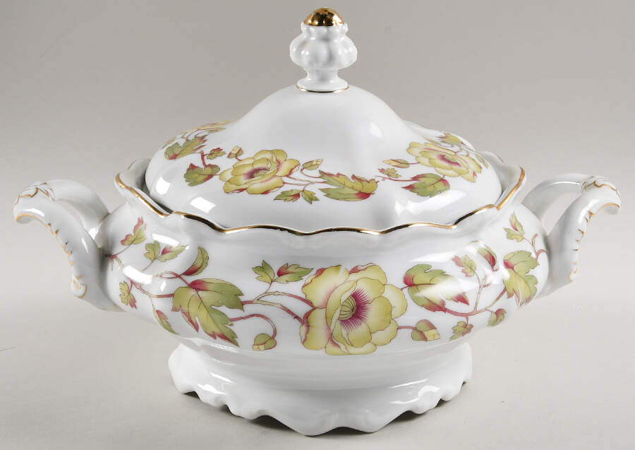 JOH450 Round Covered Vegetable by Johann Haviland-1
