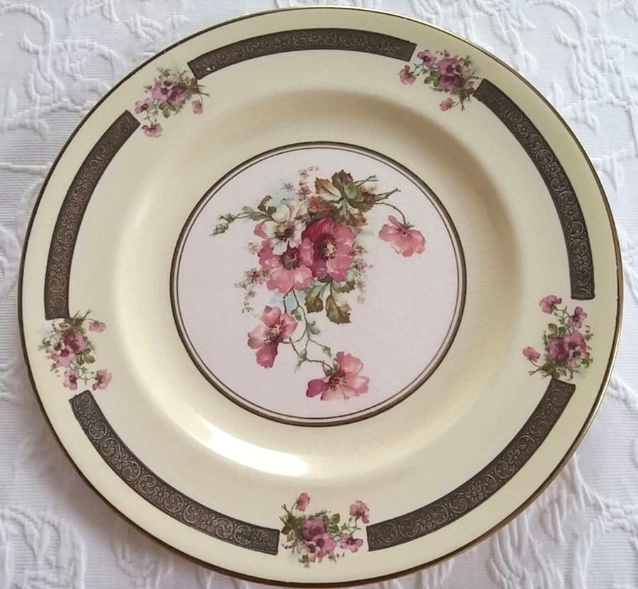 JB1300 Dinner Plate by Johnson Brothers-1