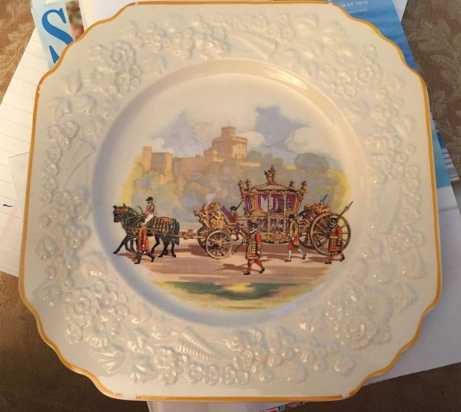 JON145 Square Luncheon Plate by George Jones & Sons-1