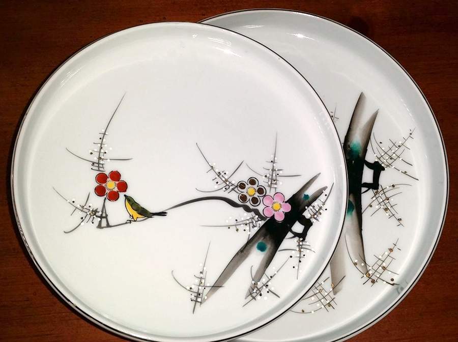 Plum Blossom Dinner Plate by Yonemoto-1