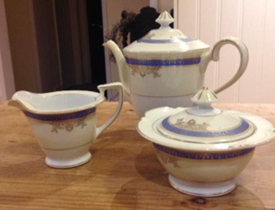 JAP1374 Sugar Bowl & Lid by Japan-1