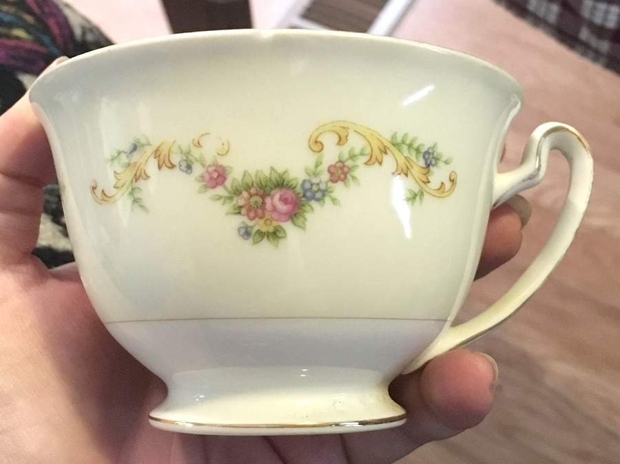 JAP1386 Footed Cup by Japan-1