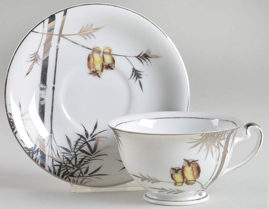 KUT63 Footed Cup & Saucer Set by Kutani-1