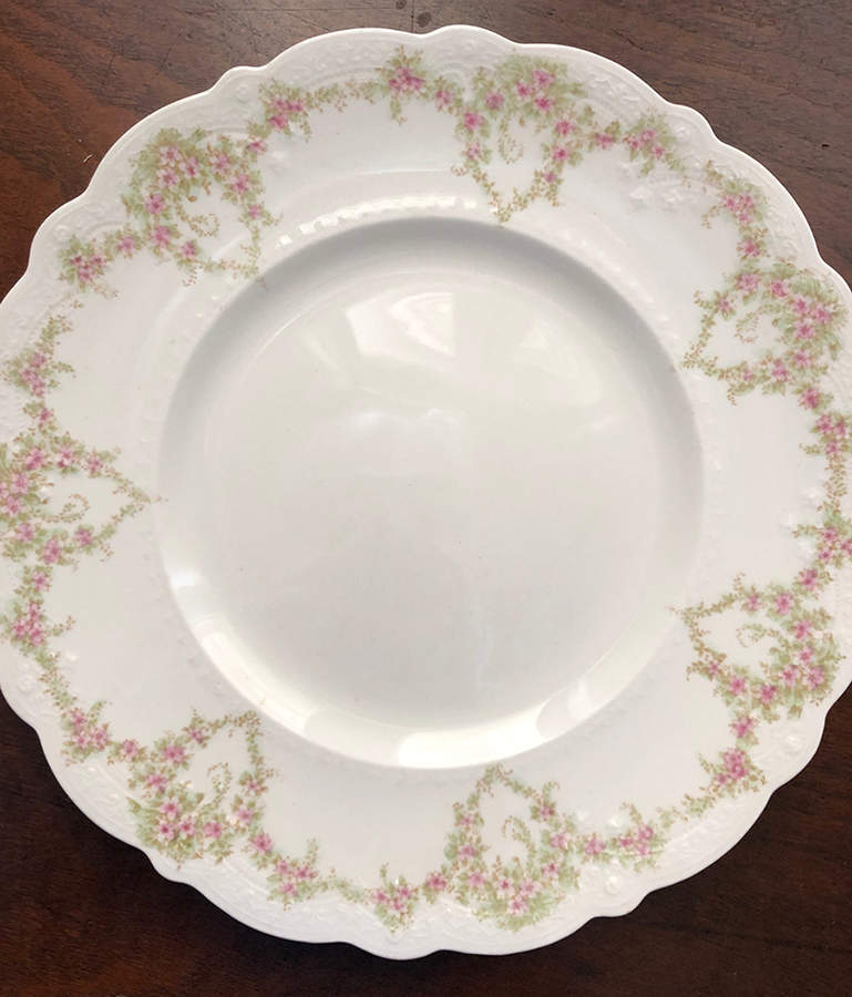 JB1340 Dinner Plate by Johnson Brothers-1