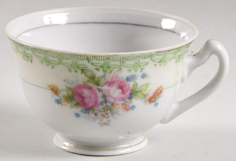 JAP1412 Footed Cup by Japan-1