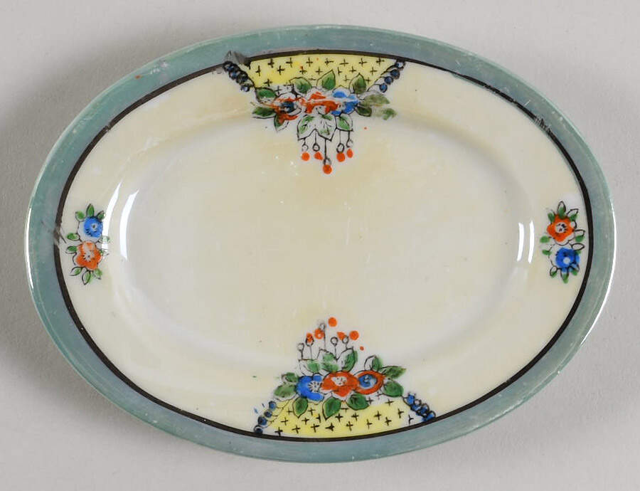 JAP1413 Underplate for Child's Oval Covered Vegetable by Japan-1