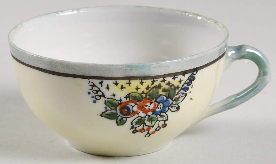 JAP1413 Child's Cup No Saucer by Japan-1