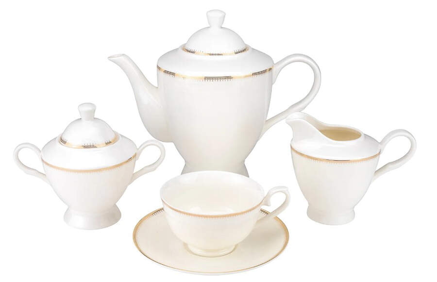 Amanda Teapot & Lid by Joseph Sedgh Tablewr-1