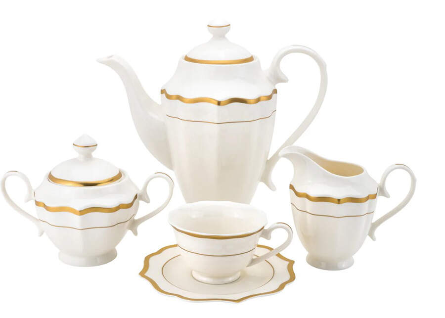 Goldie Teapot & Lid by Joseph Sedgh Tablewr-1