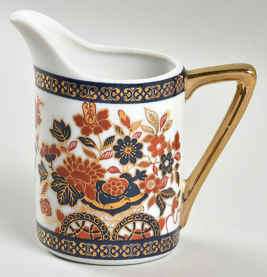 Gold Kabuki Mini Creamer by Bill Goldsmith-1