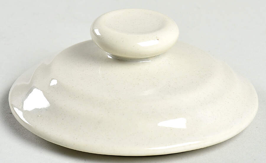 Versailles Lid for Individual Casserole by JMP Marketing-1