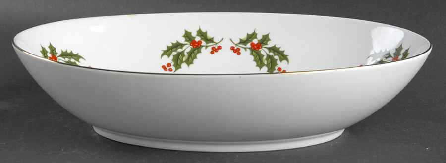 Christmas Holly (Smooth Edge) 10" Oval Vegetable Bowl by Kashima-1