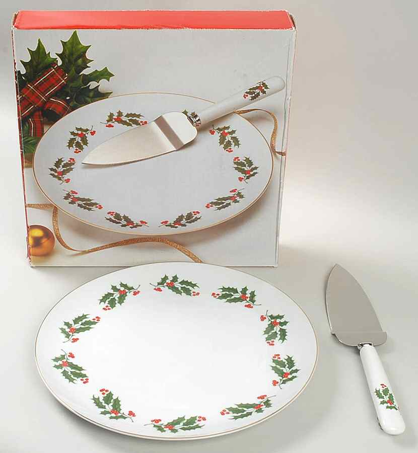 Christmas Holly (Smooth Edge) Cake Plate and Server (Boxed Set) by Kashima-1