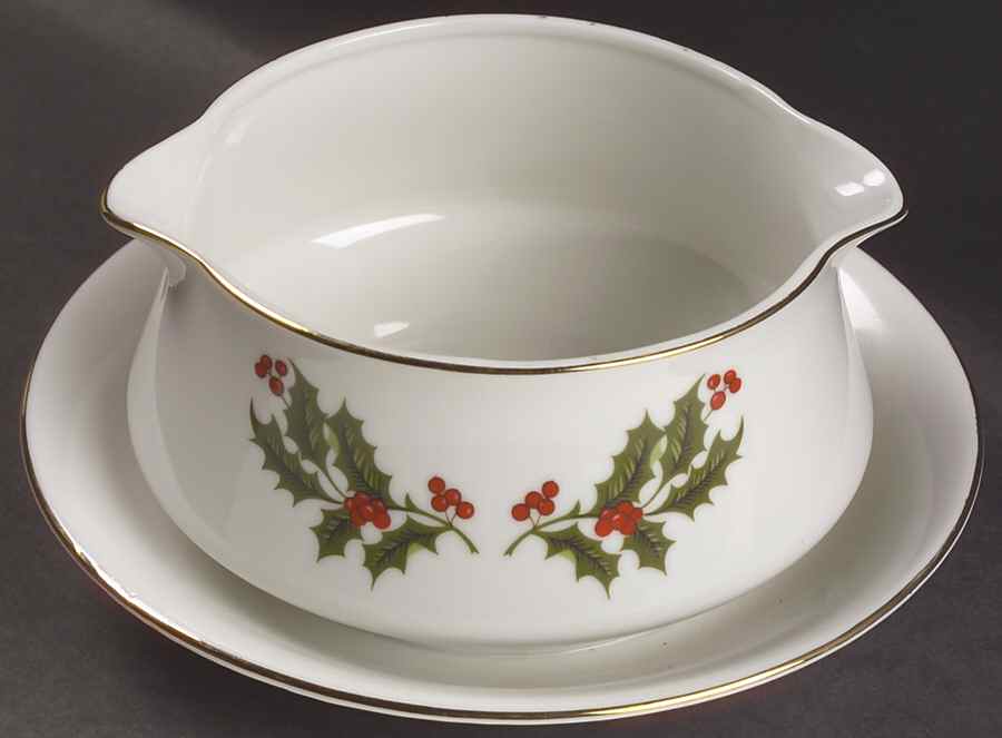 Christmas Holly (Smooth Edge) Round Gravy Boat/Attached Underplate by Kashima-1
