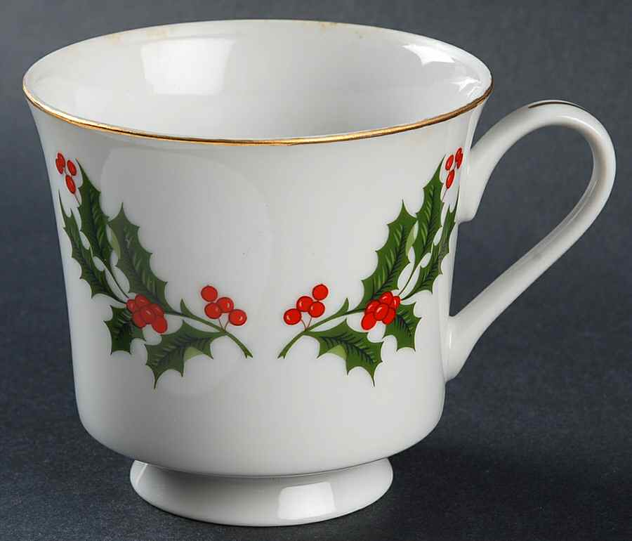 Christmas Holly (Smooth Edge) Footed Cup by Kashima-1