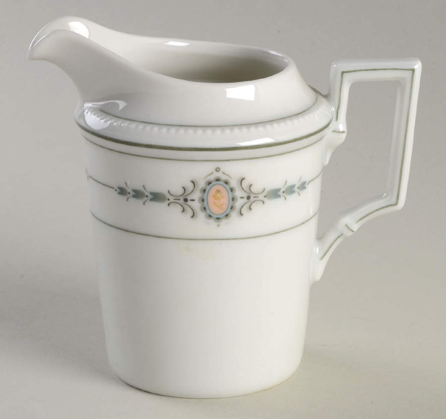 Antigone Creamer by Kaiser-1