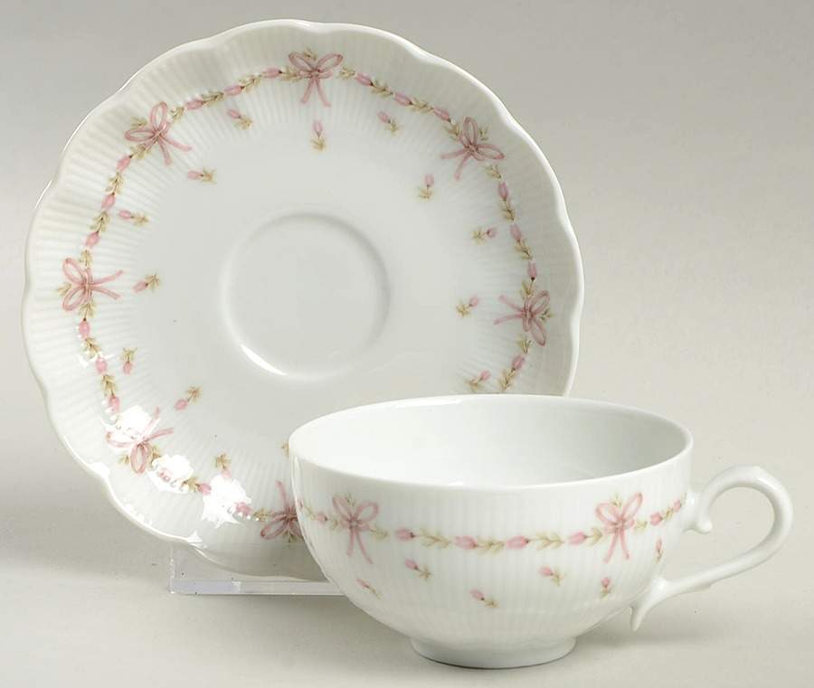 Bordeaux Flat Demitasse Cup & Saucer Set by Kaiser-1