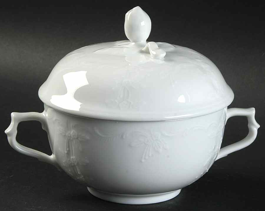 Dubarry Cream Soup Bowl & Lid Set by Kaiser-1