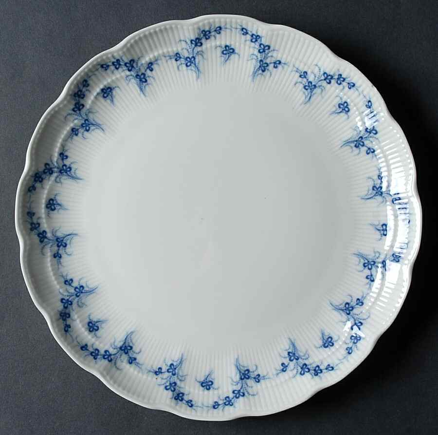 Festival Luncheon Plate by Kaiser-1