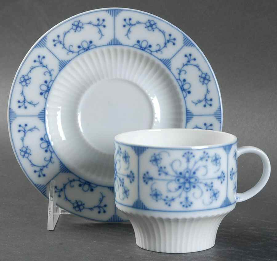 Indige Flat Cup & Saucer Set by Kaiser-1