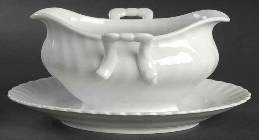 Nicole (Swirl) Gravy Boat with Attached Underplate by Kaiser-1