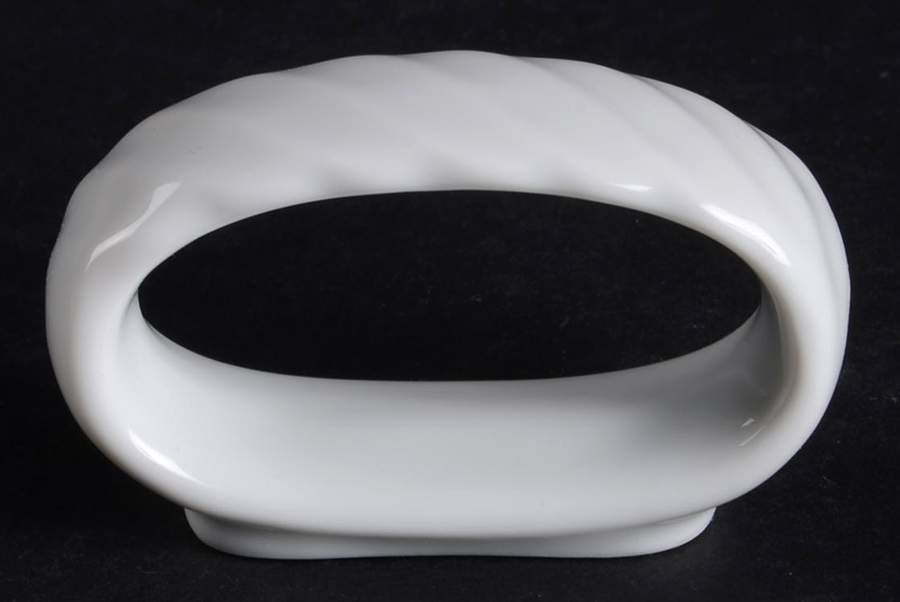 Nicole (Swirl) Napkin Ring by Kaiser-1