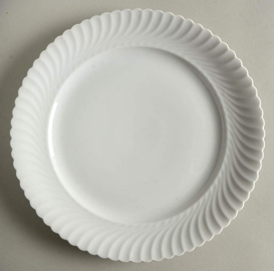 Nicole (Swirl) Large Dinner Plate by Kaiser-1