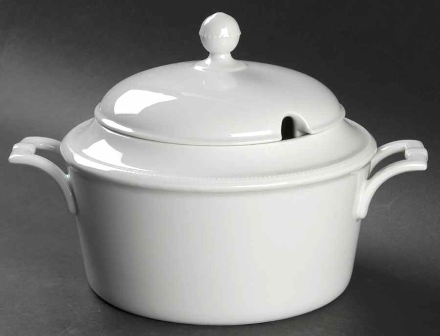 KAI2 Tureen &  Lid by Kaiser-1