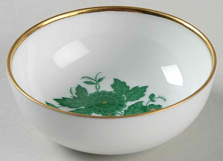 Schonbrunn Nut Dish by Kaiser-1