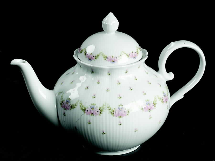 Marseille Teapot & Lid by Kaiser-1