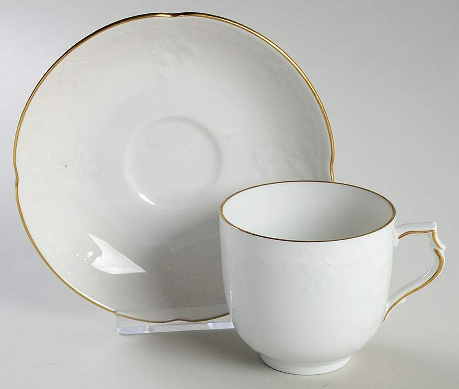 Mondial Flat Cup & Saucer Set by Kaiser-1