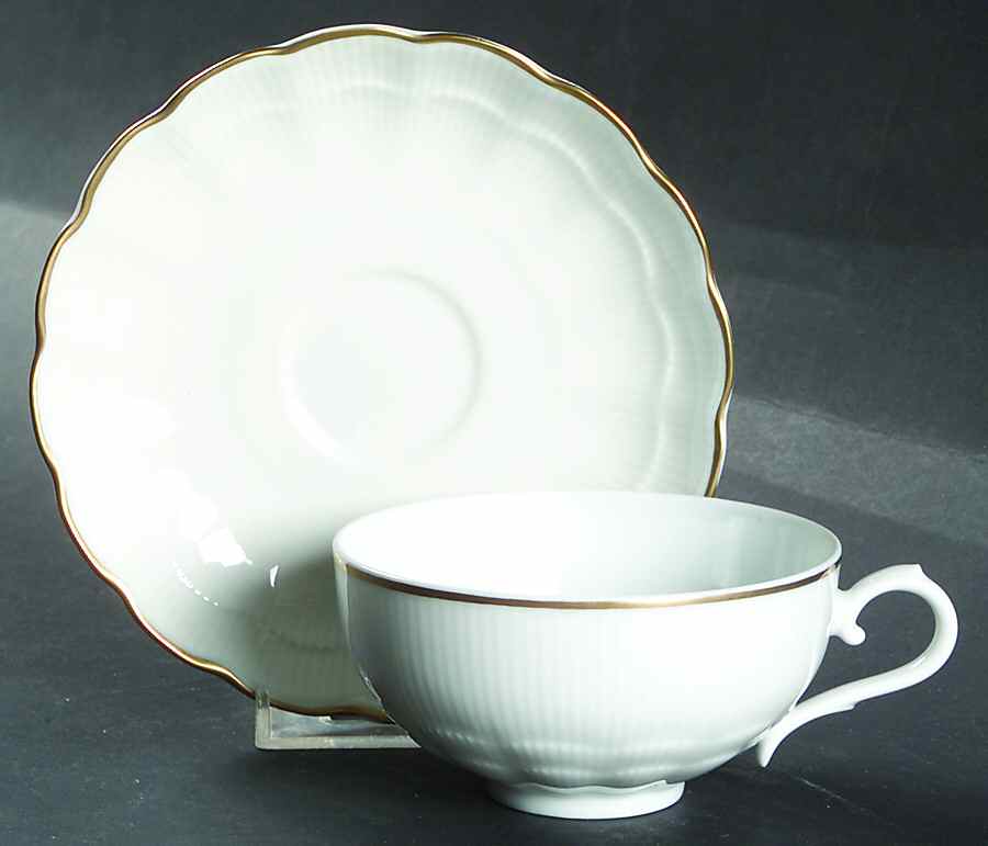 Nizza Flat Cup & Saucer Set by Kaiser-1