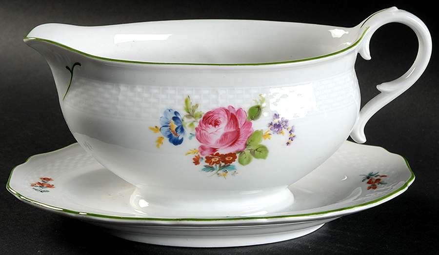Residence Gravy Boat with Attached Underplate by Kaiser-1