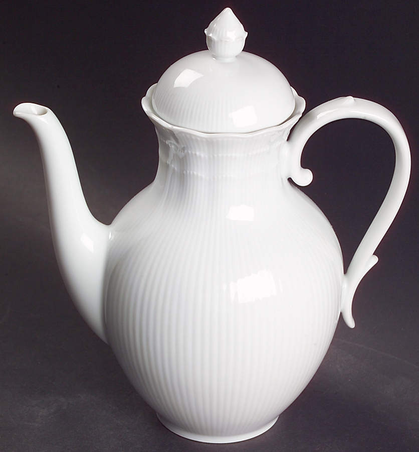 Romantica All White Mini Coffee Pot & Lid by Kaiser-1