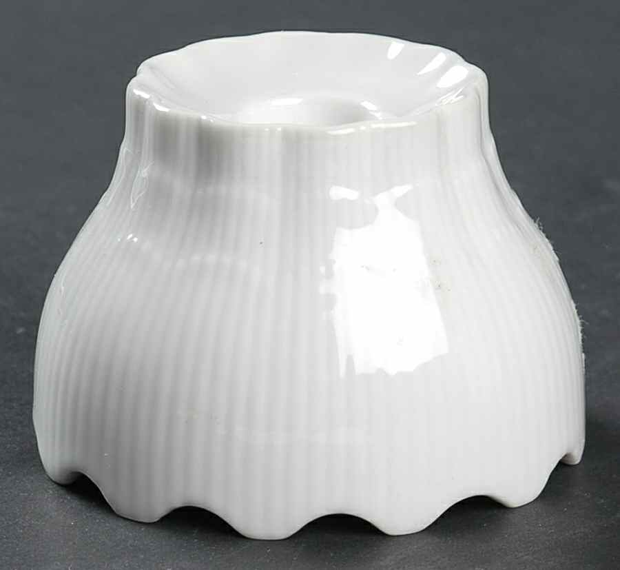 Romantica All White Single Light Candlestick by Kaiser-1