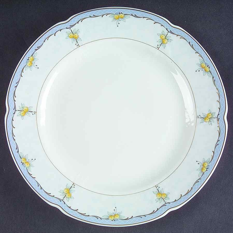 Versailles Salad Plate by Kaiser-1