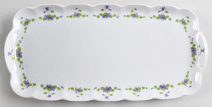 Viola Large Sandwich Tray by Kaiser-1