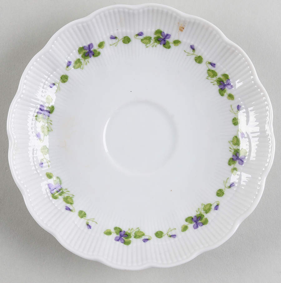 Viola Saucer for Flat Cup by Kaiser-1