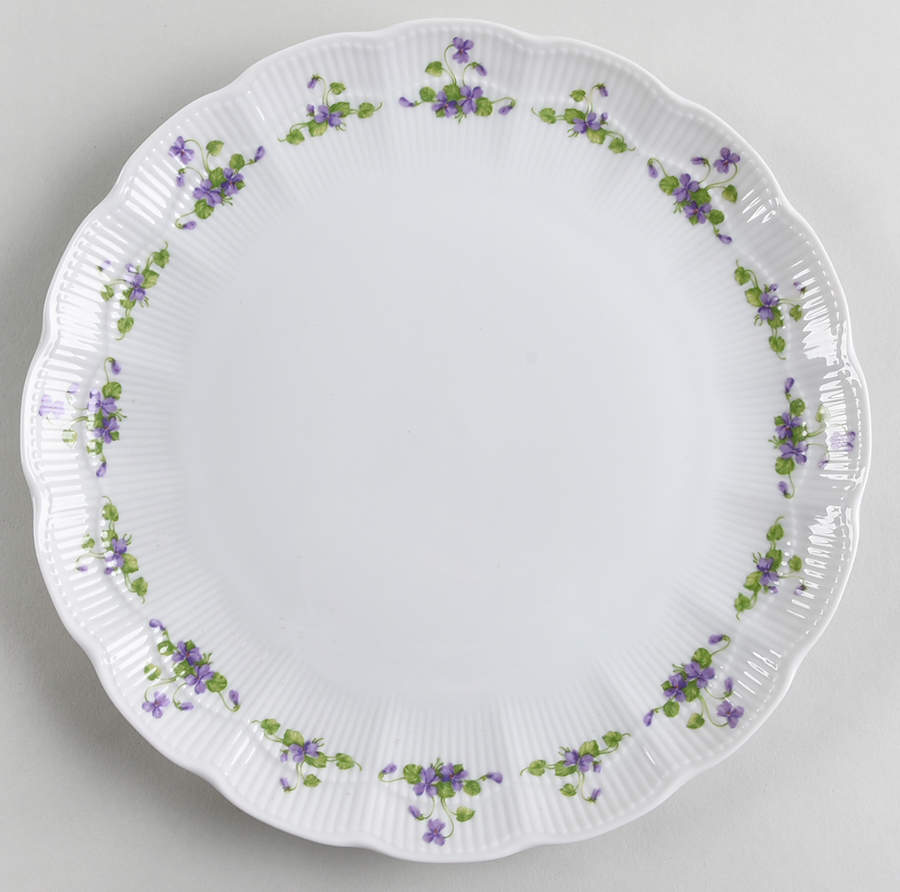 Viola Luncheon Plate by Kaiser-1