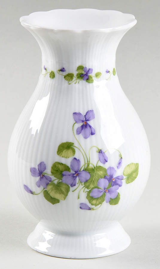 Viola Small Candlestick by Kaiser-1