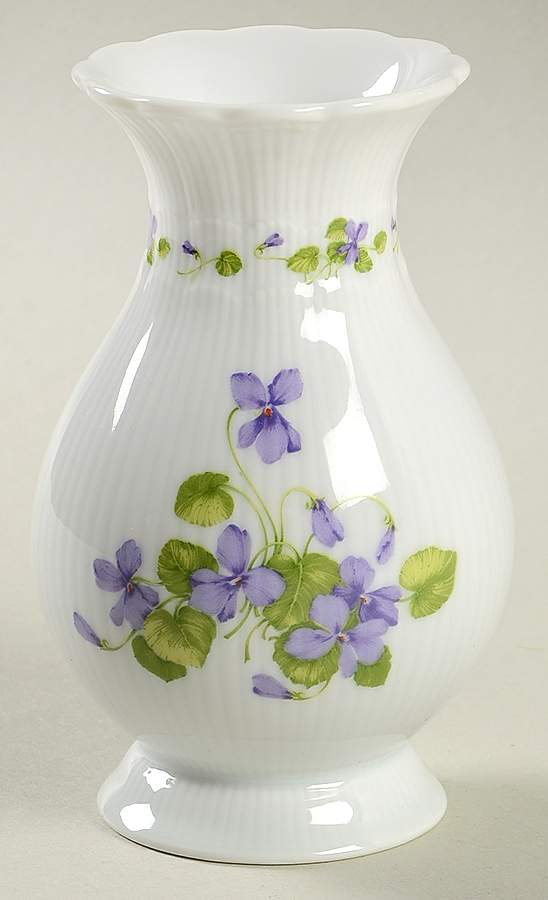 Viola 4" Vase by Kaiser-1