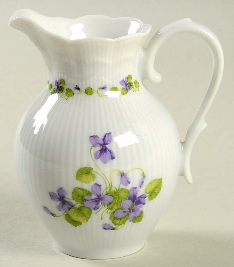 Viola Mini Creamer by Kaiser-1