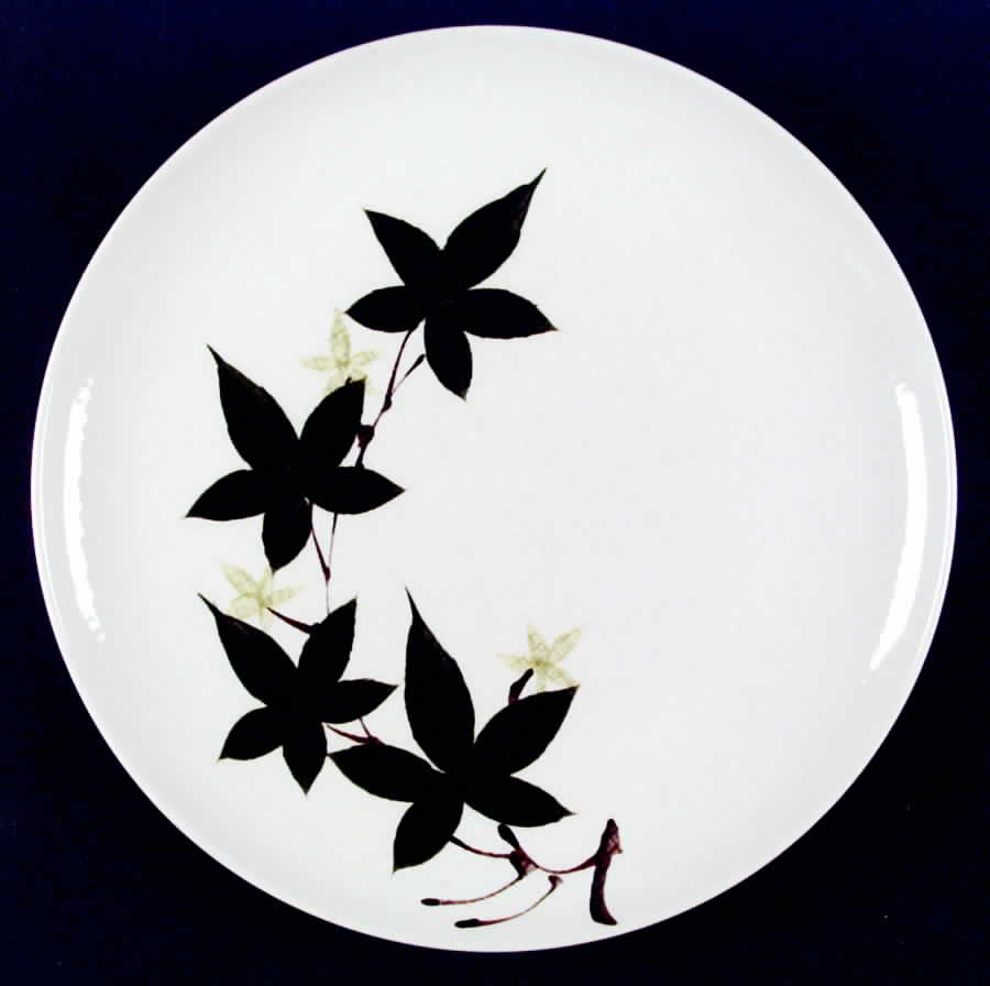 Ivy Dinner Plate by Kanedai-1