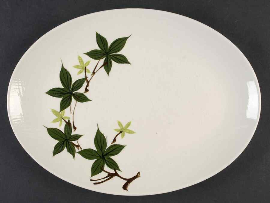 Ivy 12" Oval Serving Platter by Kanedai-1